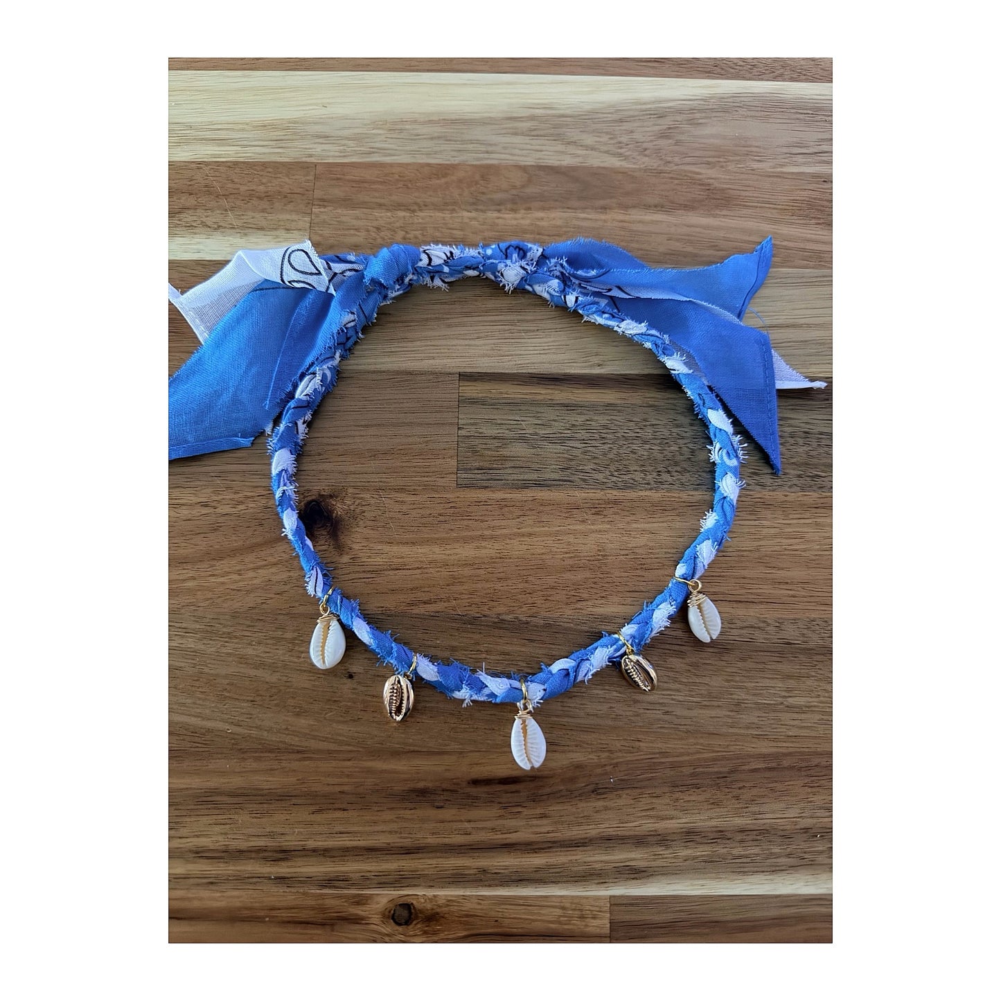 Bandana necklace with 18K Gold Filled Cowrie Shell Pendants